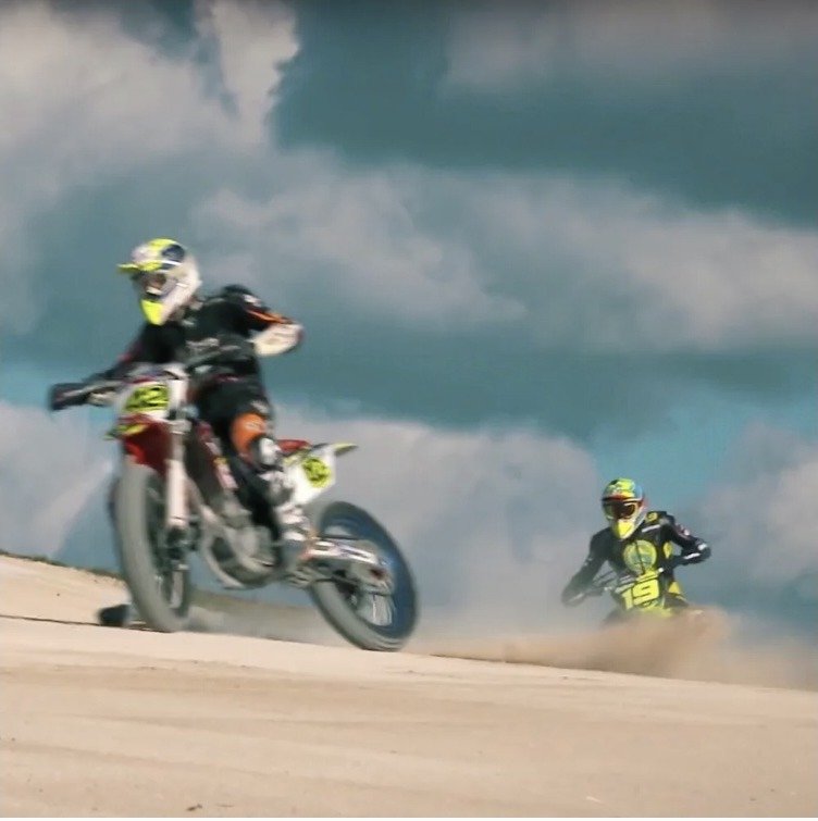 OAKLEY #CANTSTOP RACING